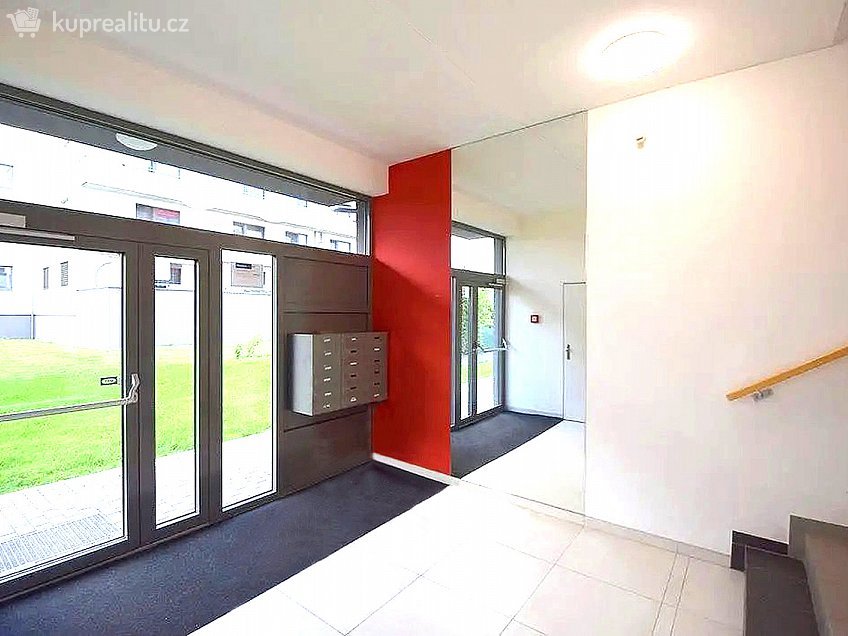 Pronájem bytu 2+kk 60 m^2 Zelnice II, Brno 68401