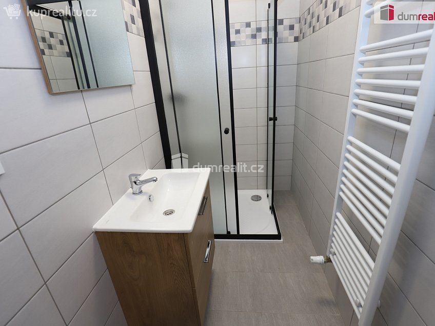 Pronájem bytu 2+1 41 m^2 Přimda, Přimda 