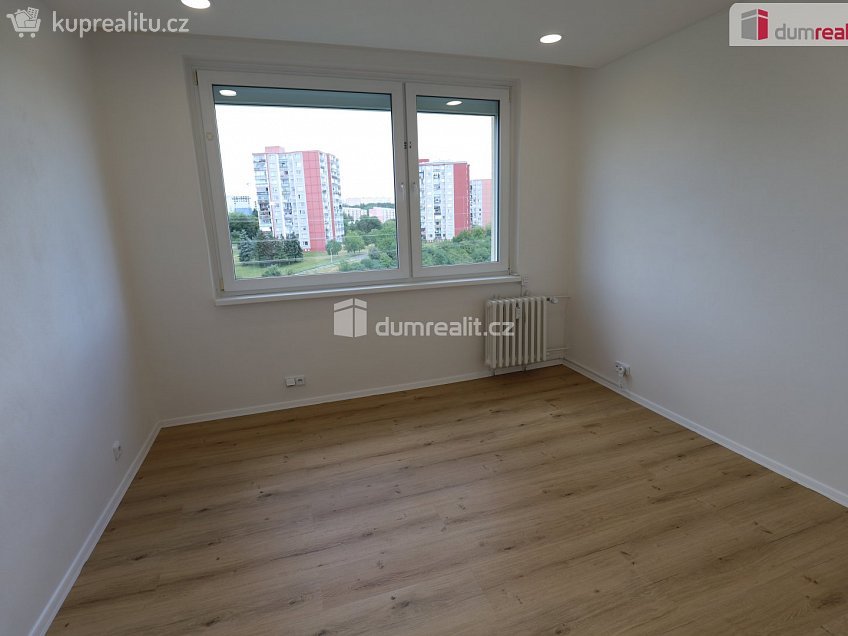 Prodej bytu 3+kk 65 m^2 Hasova, Praha 12 