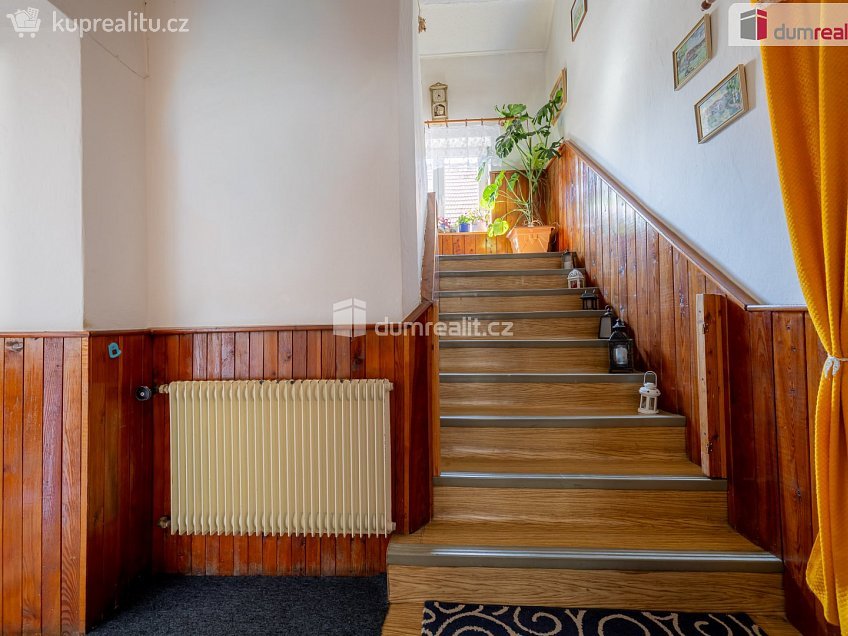 Prodej  rodinného domu 163 m^2 Jungmannova, Nové Strašecí 