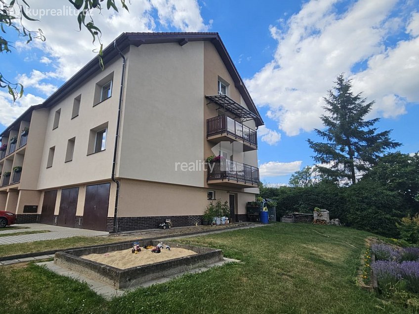 Prodej bytu 1+1 77 m^2 Chyšky, Chyšky 