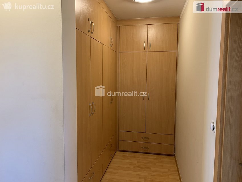 Pronájem bytu 3+kk 81 m^2 Kestřanská, Praha 12 