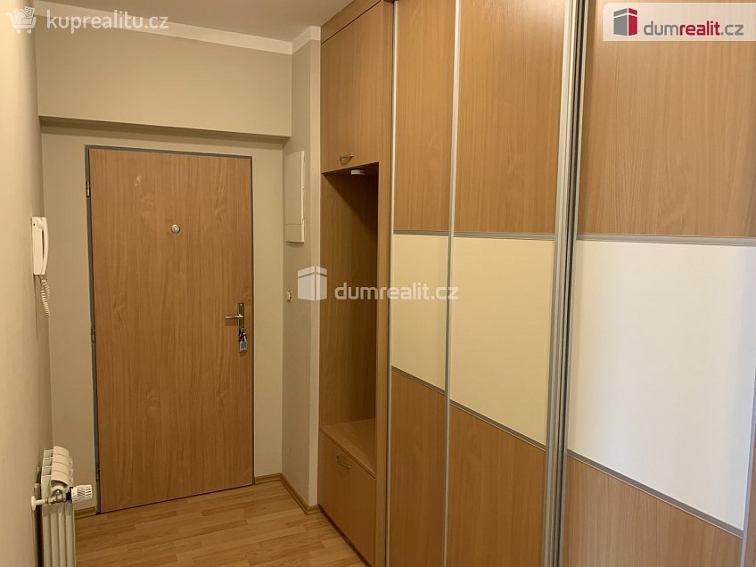 Pronájem bytu 3+kk 81 m^2 Kestřanská, Praha 12 