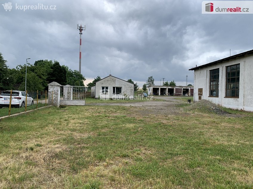 Prodej  skladu 8709 m^2 Chotýšany, Chotýšany 