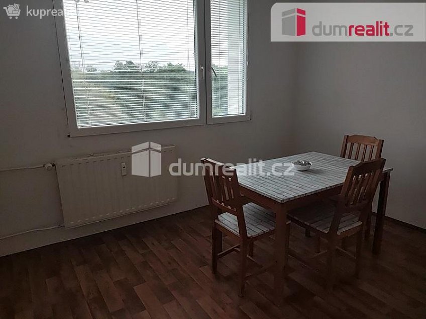 Pronájem bytu 1+1 39 m^2 Zámecká, Spálené Poříčí 