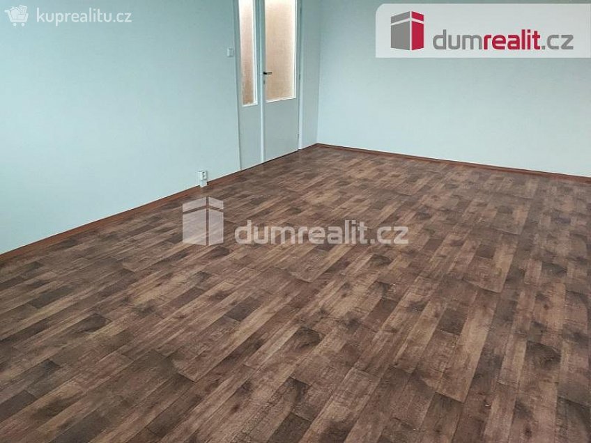 Pronájem bytu 1+1 39 m^2 Zámecká, Spálené Poříčí 