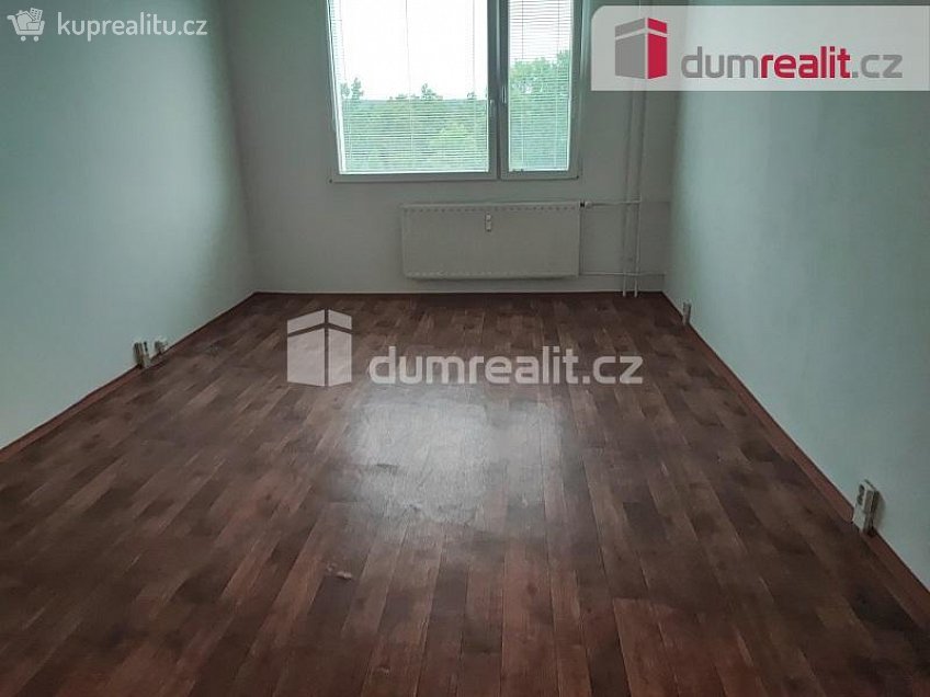 Pronájem bytu 1+1 39 m^2 Zámecká, Spálené Poříčí 