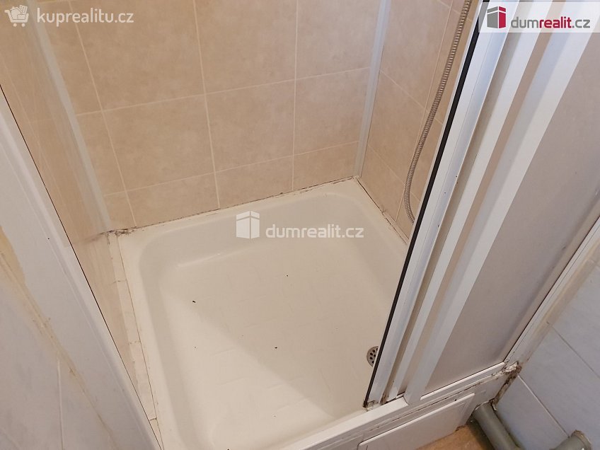 Pronájem bytu 1+1 32 m^2 Březová, Děčín 