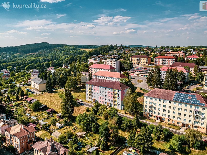 Prodej bytu 3+1 78 m^2 Pod Svahem, Tachov 