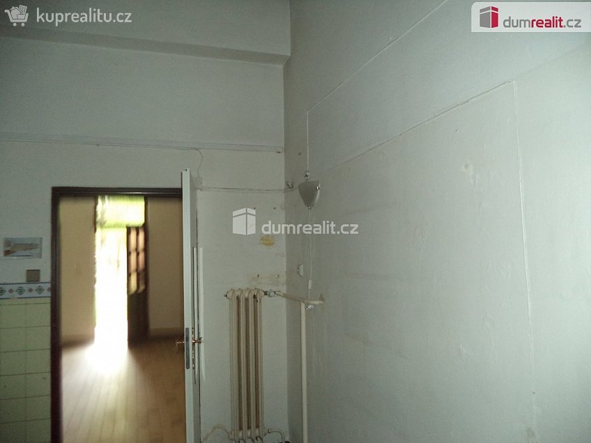 Pronájem  obchodních prostor 55 m^2 1. máje, Frýdek-Místek 