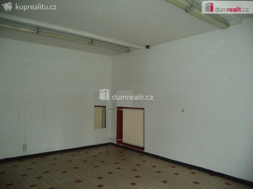Pronájem  obchodních prostor 55 m^2 1. máje, Frýdek-Místek 