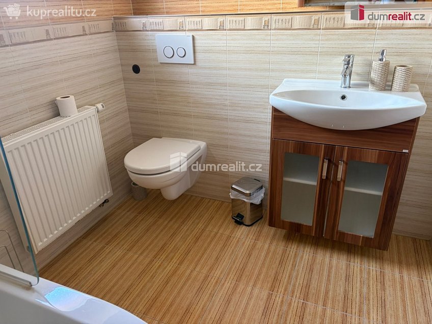 Pronájem bytu 2+kk 50 m^2 Malé nám., Lázně Kynžvart 