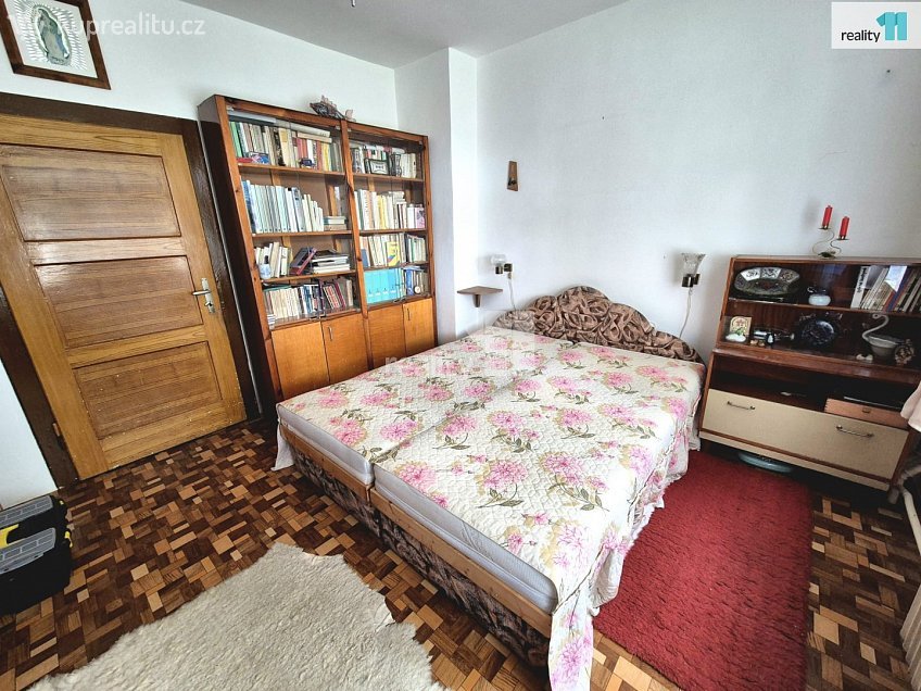 Prodej  rodinného domu 147 m^2 K Parku, Plesná 