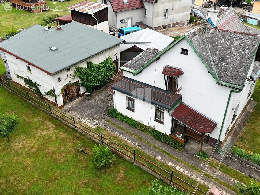 Prodej  rodinného domu 147 m^2 K Parku, Plesná 