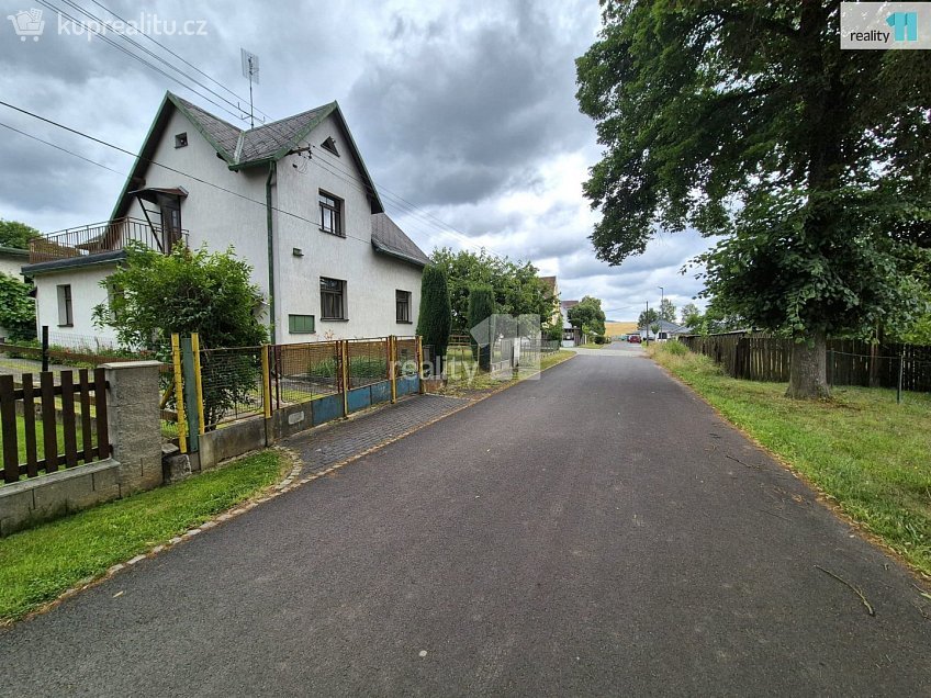 Prodej  rodinného domu 147 m^2 K Parku, Plesná 