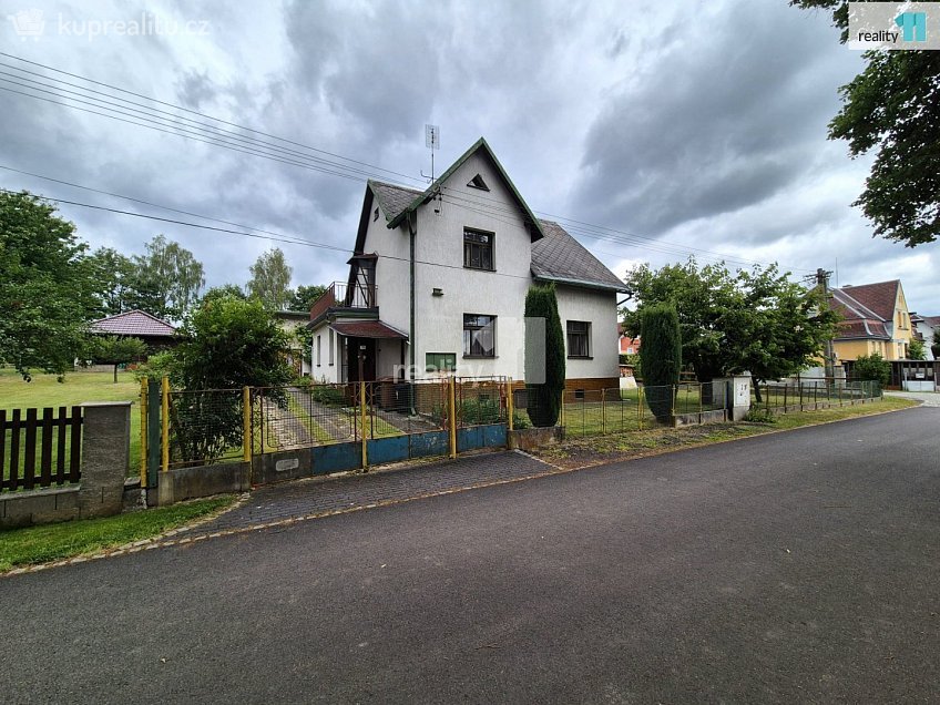 Prodej  rodinného domu 147 m^2 K Parku, Plesná 
