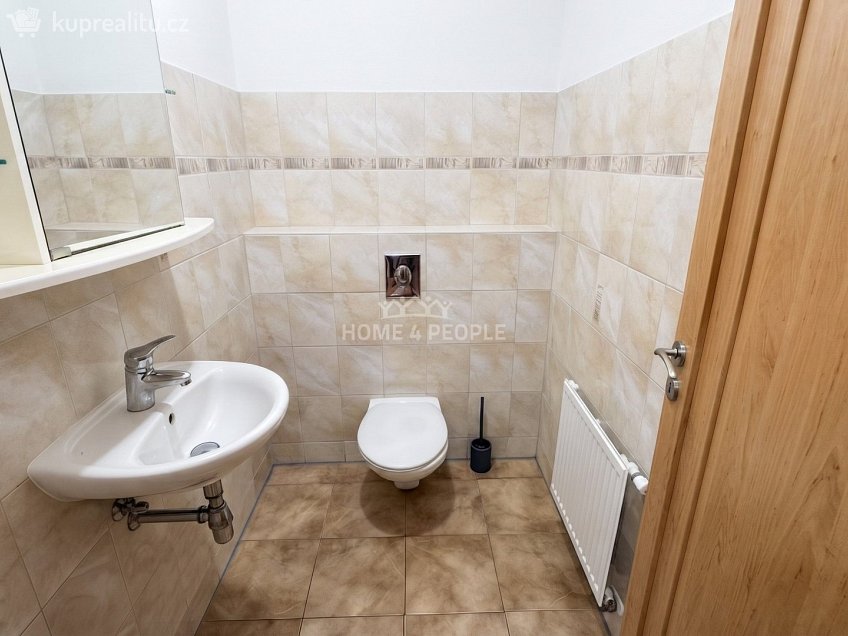 Prodej  rodinného domu 130 m^2 Hodějovická, Srubec 