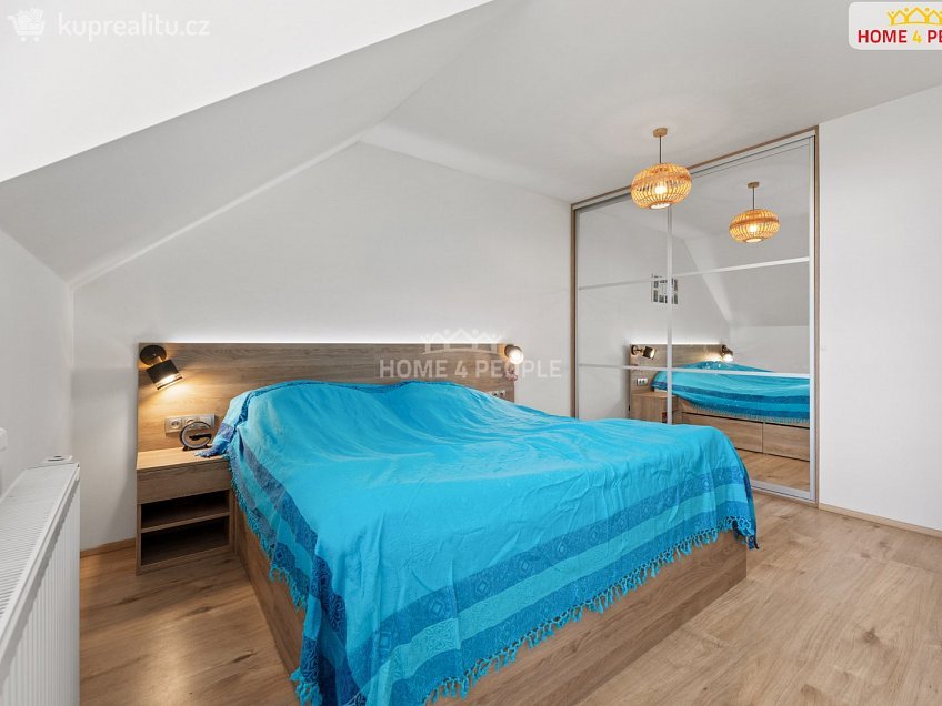 Prodej  rodinného domu 150 m^2 Dlouhá, Sulice 