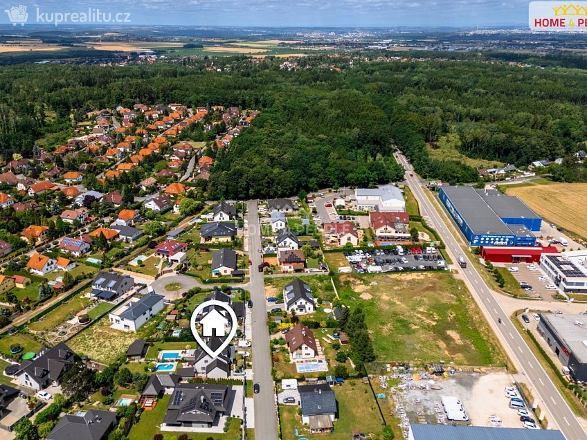 Prodej  rodinného domu 150 m^2 Dlouhá, Sulice 