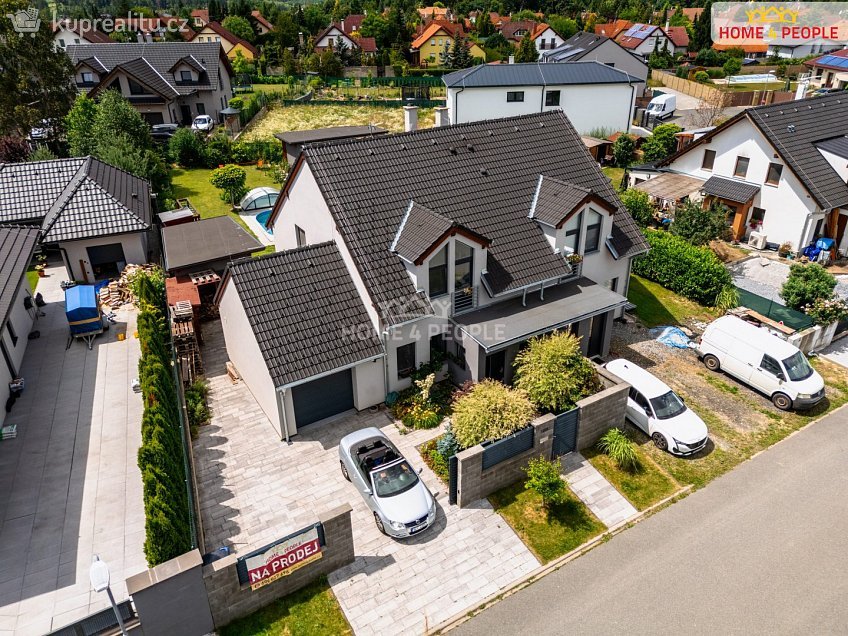 Prodej  rodinného domu 150 m^2 Dlouhá, Sulice 