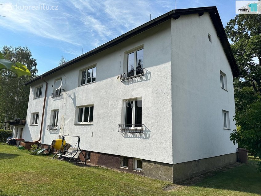 Prodej  rodinného domu 495 m^2 Jezerní, Stráž pod Ralskem 