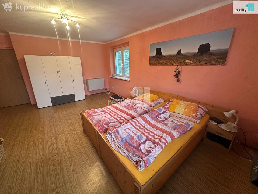 Prodej  rodinného domu 495 m^2 Jezerní, Stráž pod Ralskem 