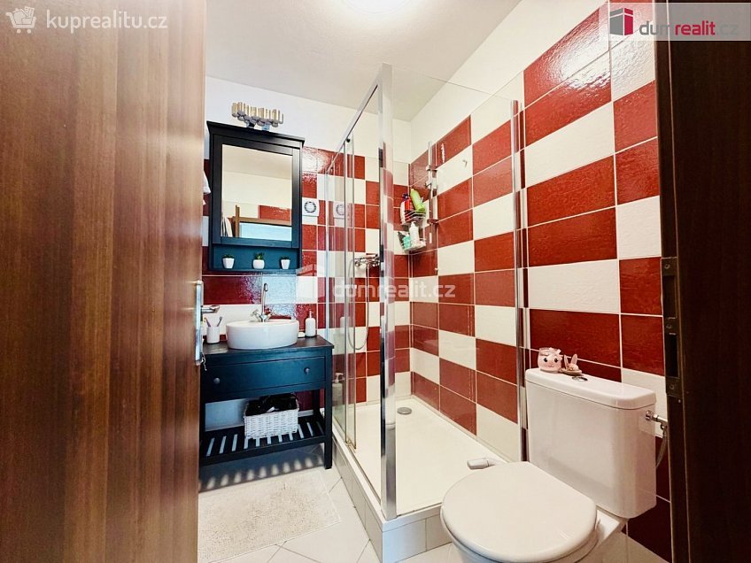 Prodej  rodinného domu 120 m^2 Hradešín, Hradešín 