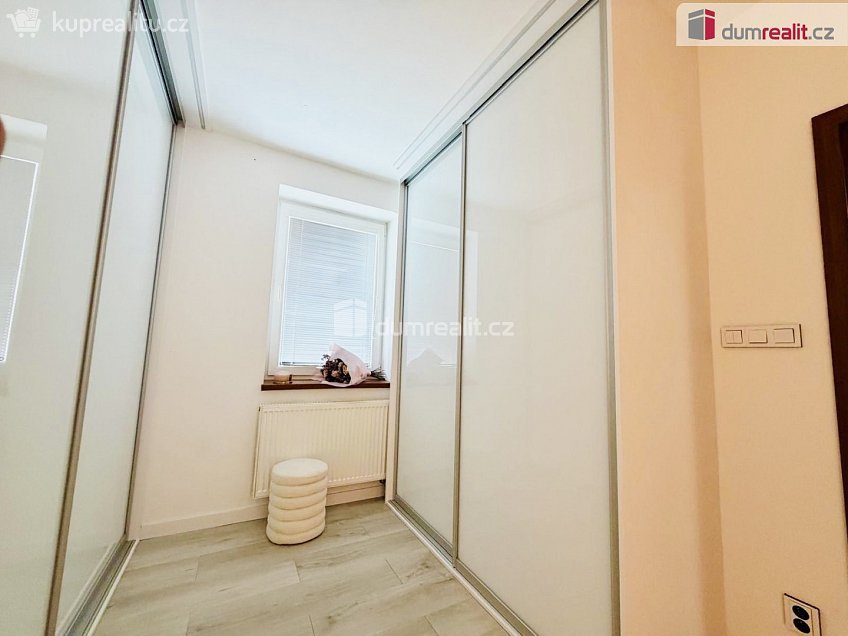 Prodej  rodinného domu 120 m^2 Hradešín, Hradešín 