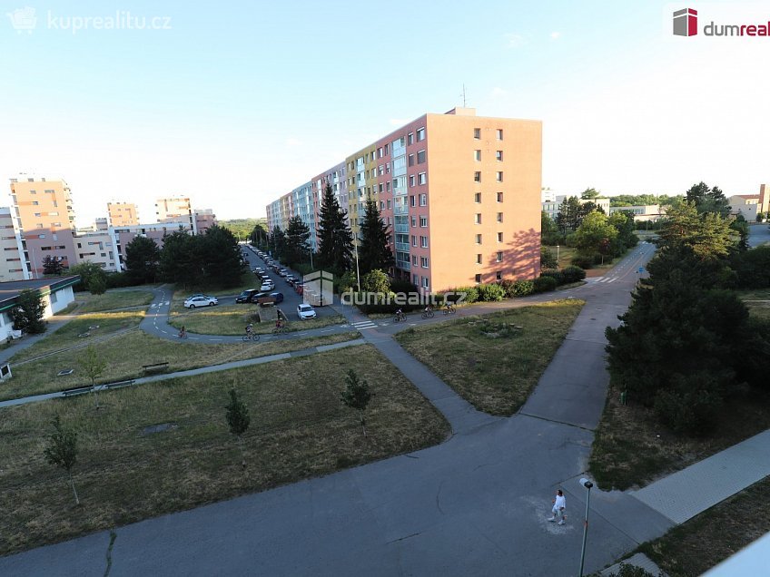 Pronájem bytu 4+kk 78 m^2 Pavlíkova, Praha 12 
