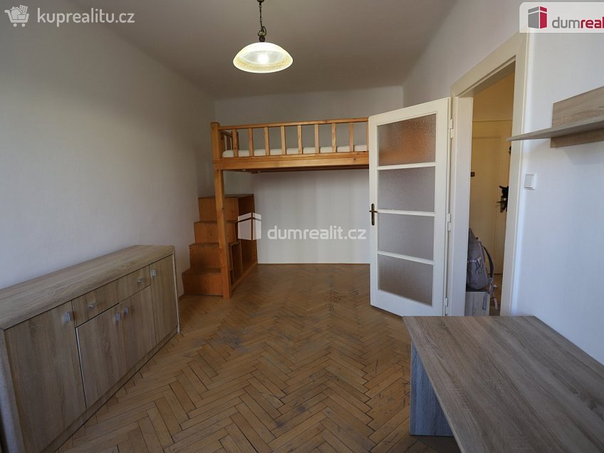 Pronájem bytu 2+kk 42 m^2 Ke Krči, Praha 4 