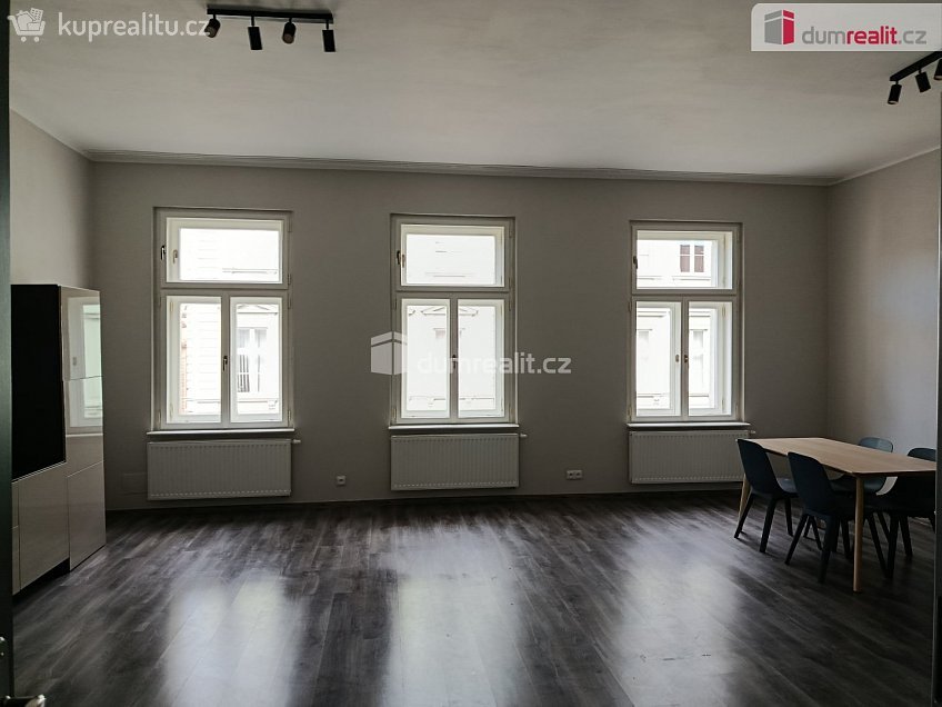 Pronájem bytu 3+kk 92 m^2 Svornosti, Praha 5 