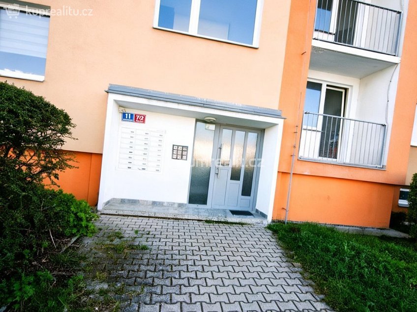 Pronájem bytu 2+kk 43 m^2 Na Kohoutě, Ústí nad Labem 