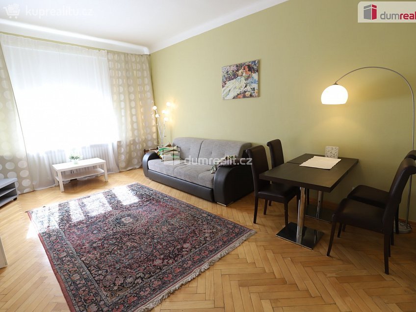Pronájem bytu 4+kk 145 m^2 Kolínská, Praha 3 
