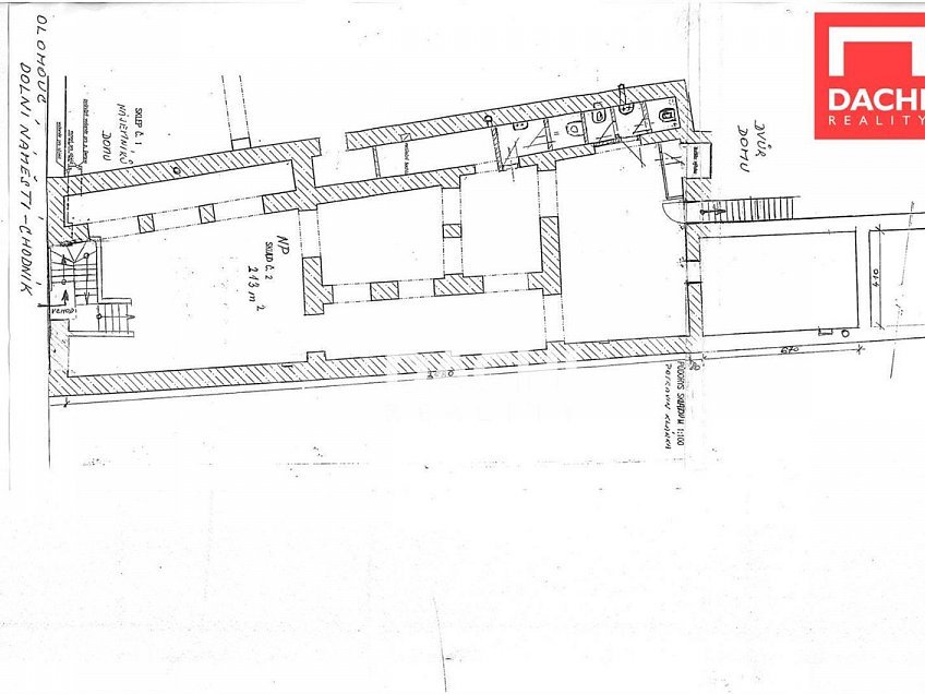 Pronájem  obchodních prostor 213 m^2 Dolní náměstí, Olomouc 77900