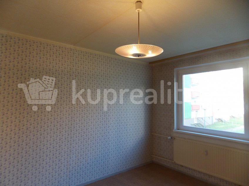 Prodej bytu 2+1 62 m^2 Úvalská 24, Karlovy Vary 36001