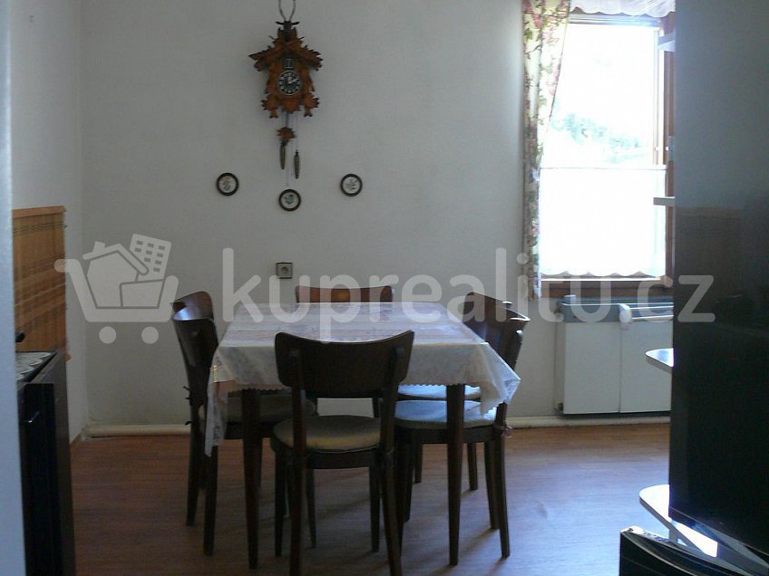 Prodej  rodinného domu 400 m^2 Úbislav, 4, Stachy 38473