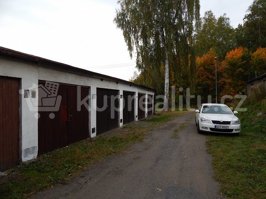 Prodej  garáže 18 m^2 U Lomu Liberec, Liberec 46015