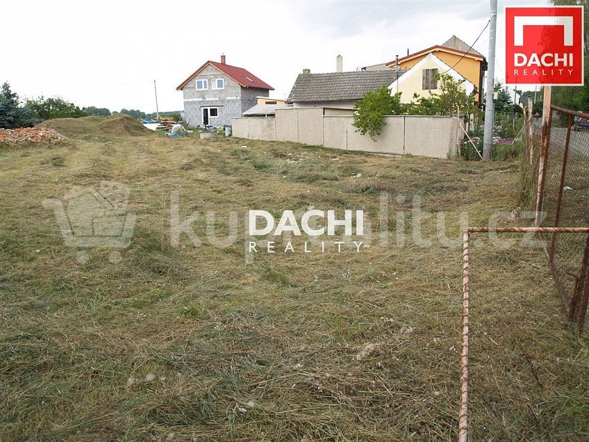 Prodej  stavebního pozemku 1025 m^2 Příkazy 78333