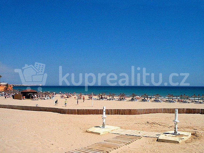 Prodej  bungalovu 71 m^2 Torrevieja 